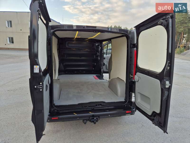 Грузовой фургон Renault Trafic 2013 в Радивилове