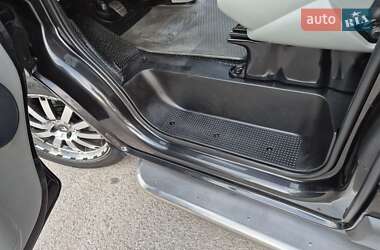 Грузовой фургон Renault Trafic 2013 в 
