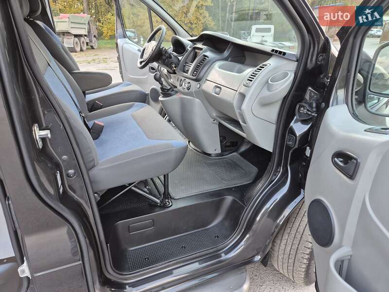 Грузовой фургон Renault Trafic 2013 в Радивилове