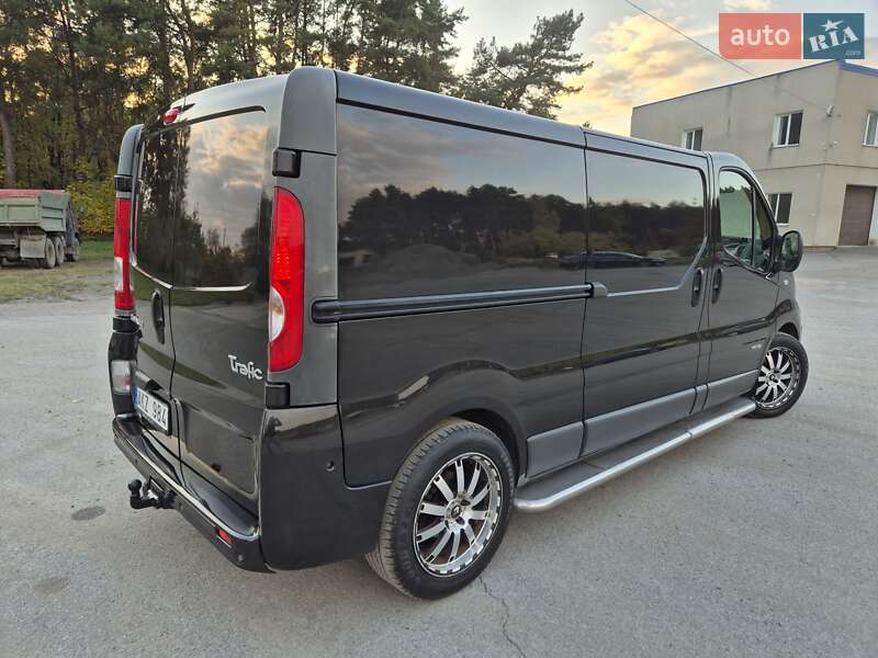 Грузовой фургон Renault Trafic 2013 в Радивилове