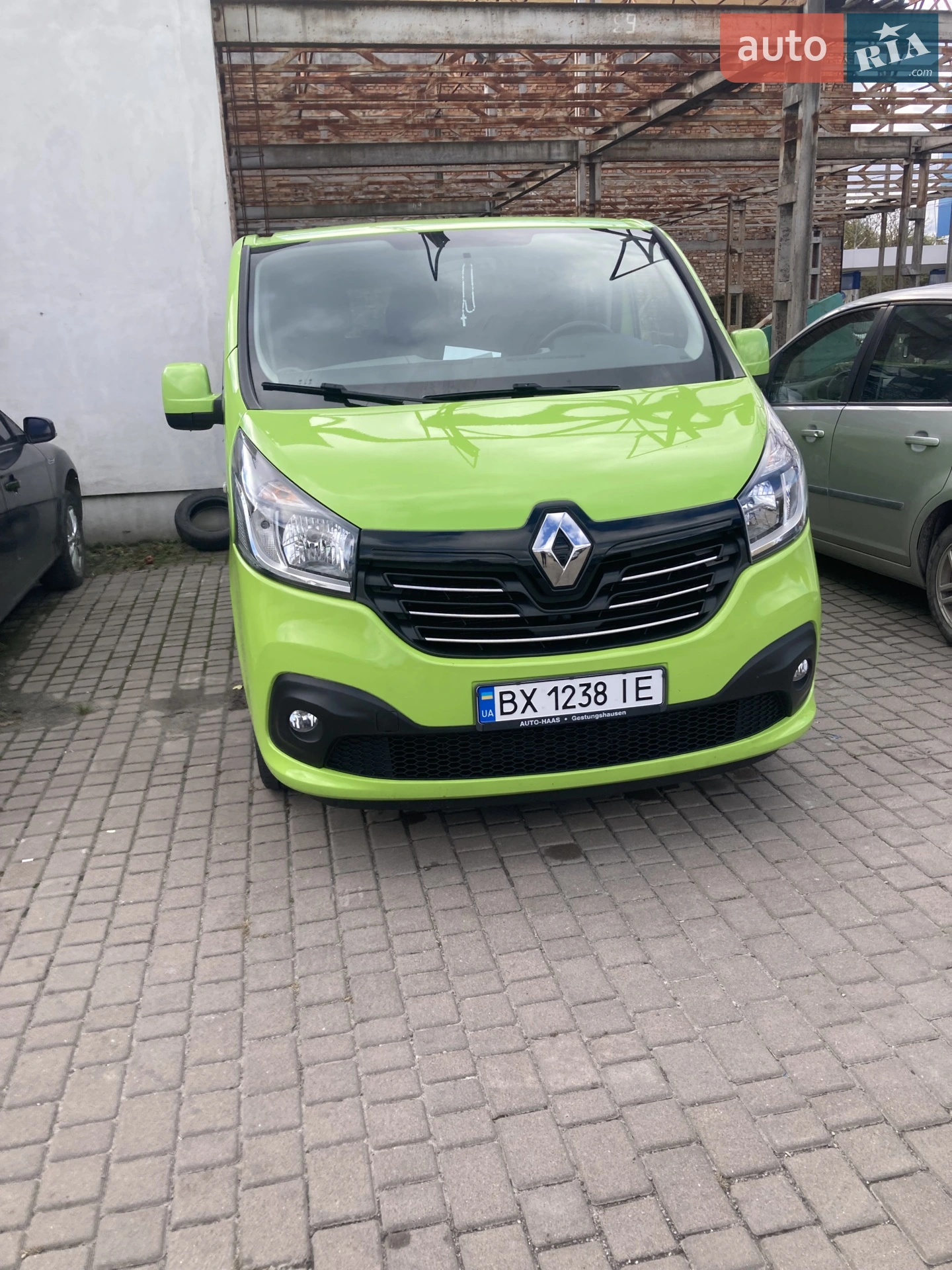 2018 Renault Trafic - мініатюра 3