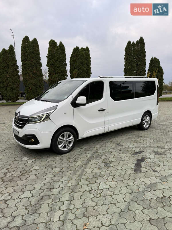 Минивэн Renault Trafic 2021 в Дубно