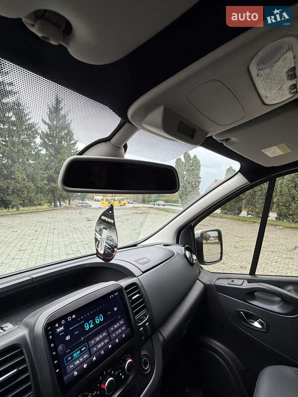 Минивэн Renault Trafic 2021 в Дубно