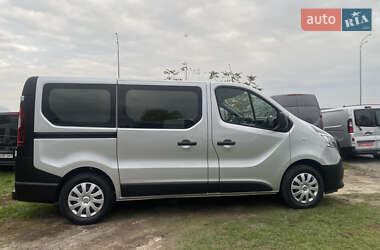 Минивэн Renault Trafic 2021 в 