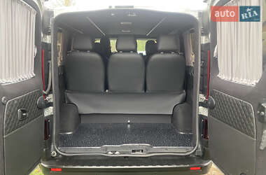 Минивэн Renault Trafic 2021 в 