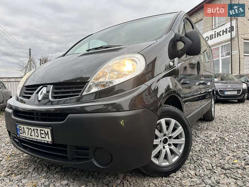 Минивэн Renault Trafic 2008 в Смеле фото 2 Минивэн Renault Trafic 2008 в Смеле