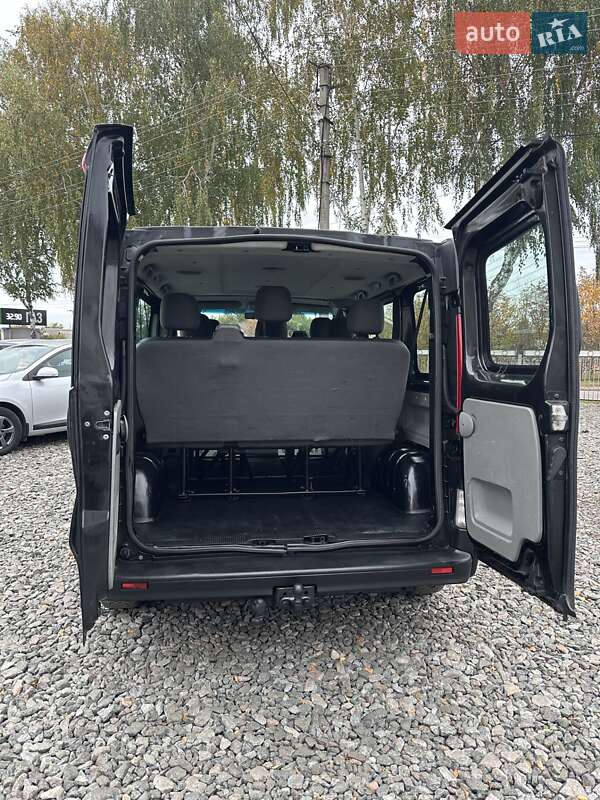 Минивэн Renault Trafic 2008 в Смеле фото 7 Минивэн Renault Trafic 2008 в Смеле