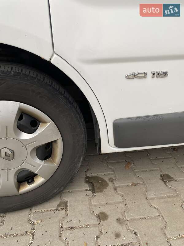 Грузовой фургон Renault Trafic 2014 в Полтаве фото 14 Грузовой фургон Renault Trafic 2014 в Полтаве