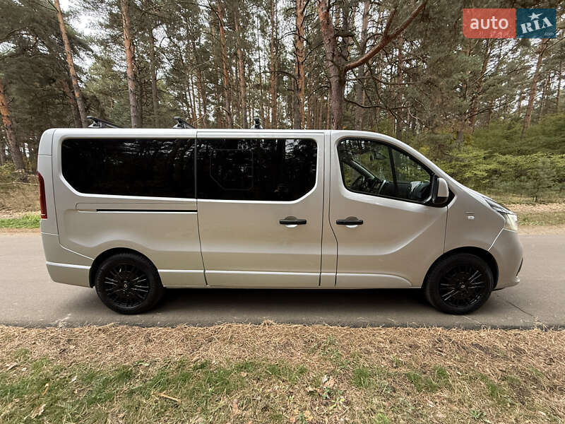 Минивэн Renault Trafic 2020 в Киеве