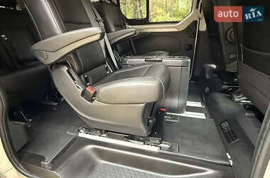 Минивэн Renault Trafic 2020 в 