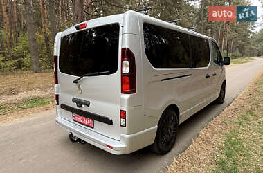Минивэн Renault Trafic 2020 в 