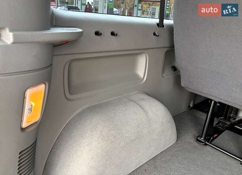 Минивэн Renault Trafic 2013 в Житомире фото 46 Минивэн Renault Trafic 2013 в Житомире