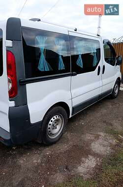 Минивэн Renault Trafic 2009 в 