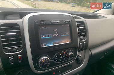 Минивэн Renault Trafic 2019 в 