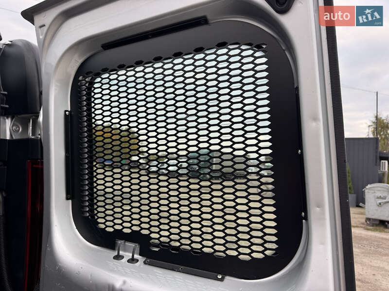 Минивэн Renault Trafic 2020 в Дубно