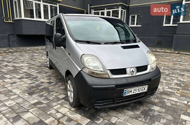 Минивэн Renault Trafic 2002 в  фото 4 Минивэн Renault Trafic 2002 в