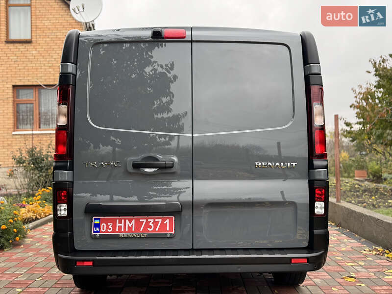 Грузовой фургон Renault Trafic 2020 в Казатине