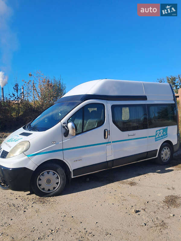 Минивэн Renault Trafic 2007 в Добротворе