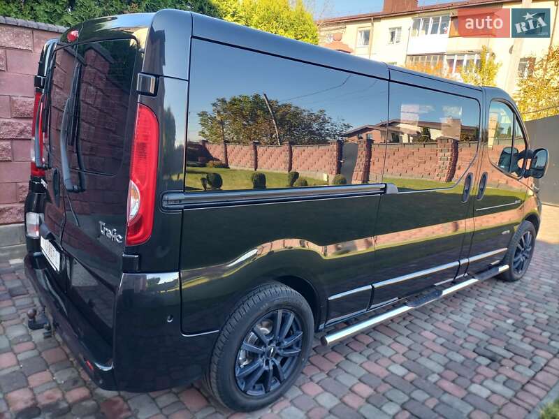 Минивэн Renault Trafic 2014 в Ровно фото 6 Минивэн Renault Trafic 2014 в Ровно