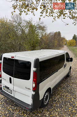 Минивэн Renault Trafic 2009 в 