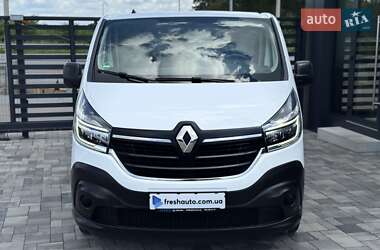 Грузопассажирский фургон Renault Trafic 2020 в 
