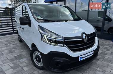 Грузопассажирский фургон Renault Trafic 2020 в 