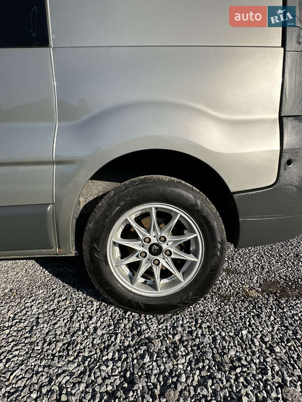 Минивэн Renault Trafic 2011 в Калиновке фото 13 Минивэн Renault Trafic 2011 в Калиновке