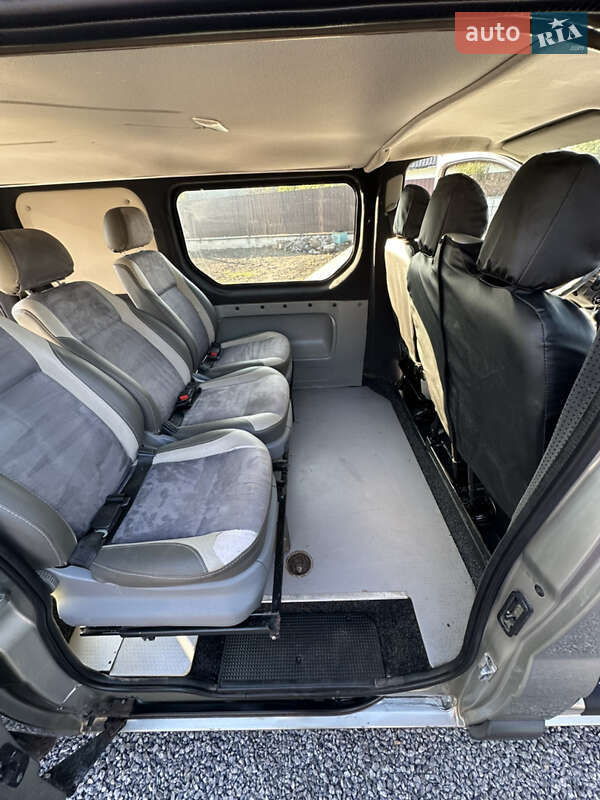 Минивэн Renault Trafic 2011 в Калиновке фото 27 Минивэн Renault Trafic 2011 в Калиновке