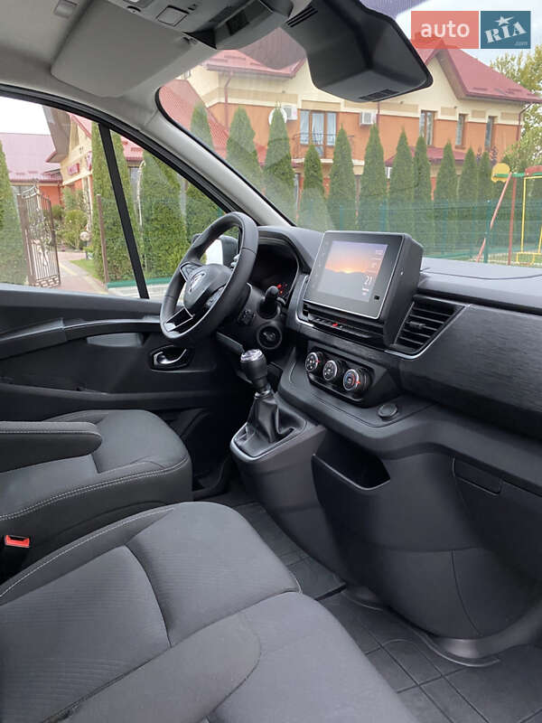 Грузовой фургон Renault Trafic 2023 в Львове фото 15 Грузовой фургон Renault Trafic 2023 в Львове