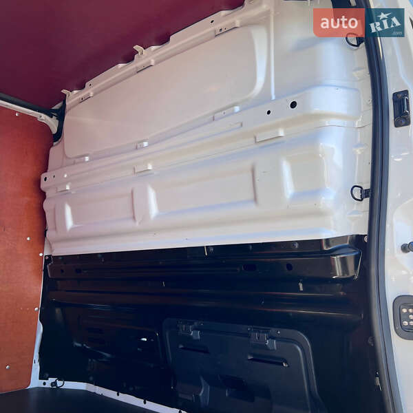 Грузовой фургон Renault Trafic 2021 в Киеве