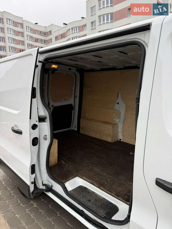 Грузопассажирский фургон Renault Trafic 2018 в Виннице фото 38 Грузопассажирский фургон Renault Trafic 2018 в Виннице