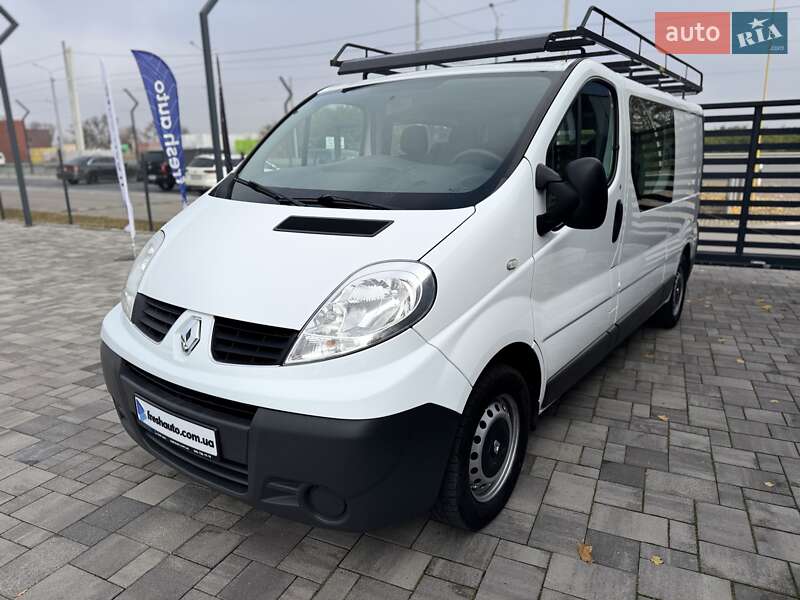 Минивэн Renault Trafic 2014 в Ровно