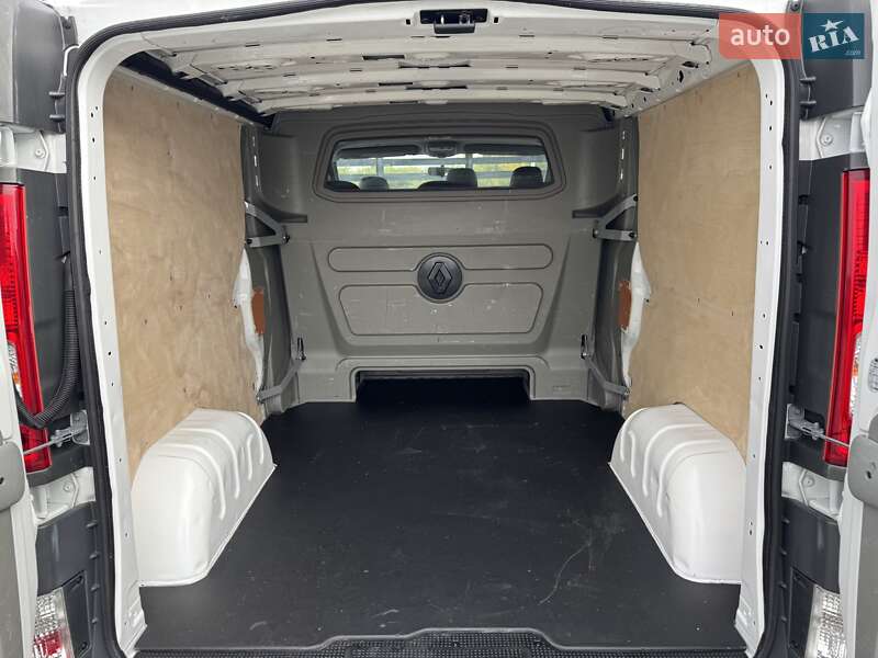 Минивэн Renault Trafic 2014 в Ровно