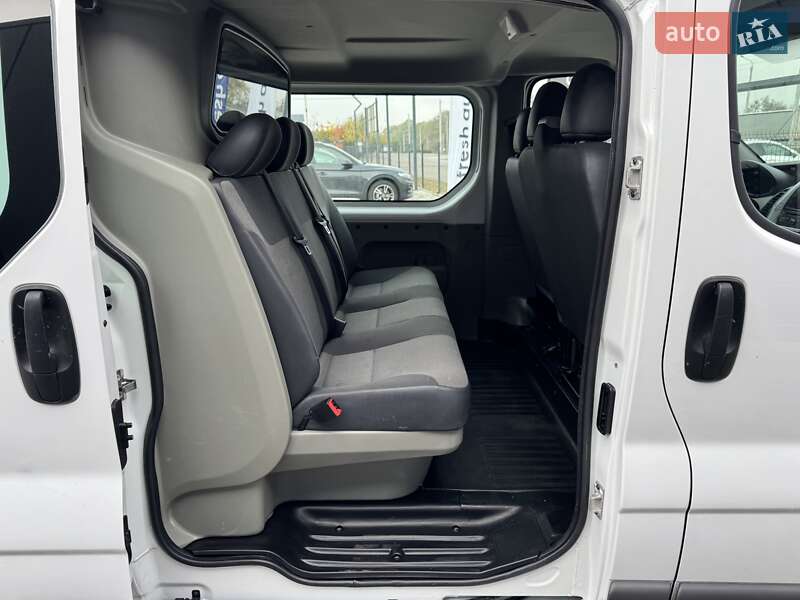 Минивэн Renault Trafic 2014 в Ровно