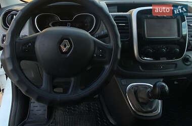 Грузовой фургон Renault Trafic 2018 в  фото 11 Грузовой фургон Renault Trafic 2018 в