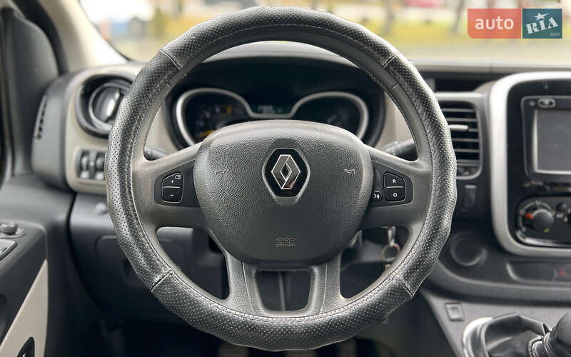 Мінівен Renault Trafic 2016 в Львові фото 11 Мінівен Renault Trafic 2016 в Львові