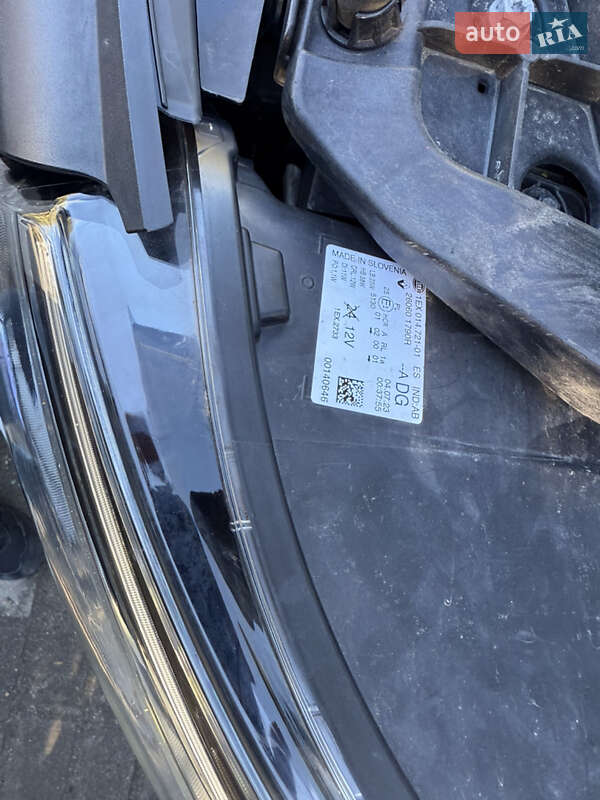 Вантажний фургон Renault Trafic 2023 в Самборі