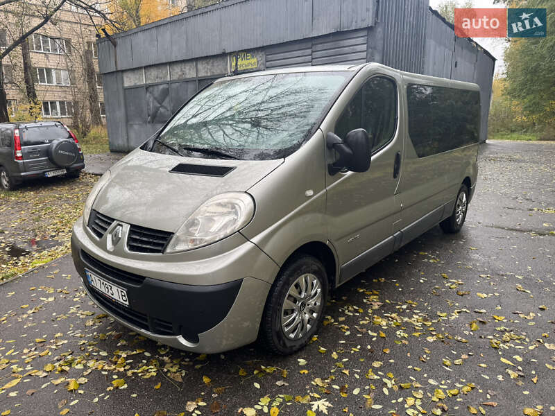 Минивэн Renault Trafic 2011 в Киеве фото Минивэн Renault Trafic 2011 в Киеве