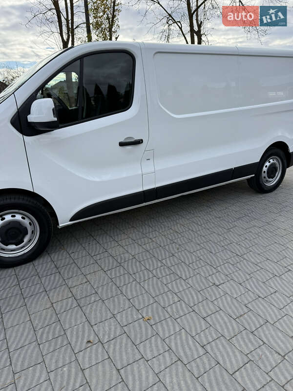 Грузовой фургон Renault Trafic 2023 в Львове