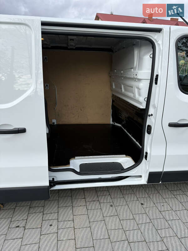 Грузовой фургон Renault Trafic 2023 в Львове