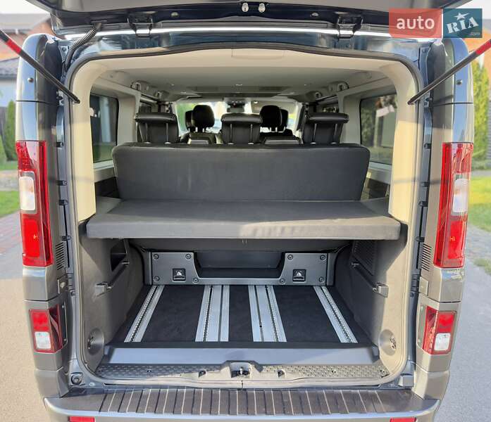 Минивэн Renault Trafic 2022 в Киеве фото 53 Минивэн Renault Trafic 2022 в Киеве