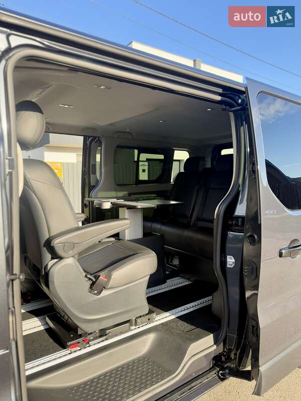 Минивэн Renault Trafic 2022 в Киеве фото 72 Минивэн Renault Trafic 2022 в Киеве