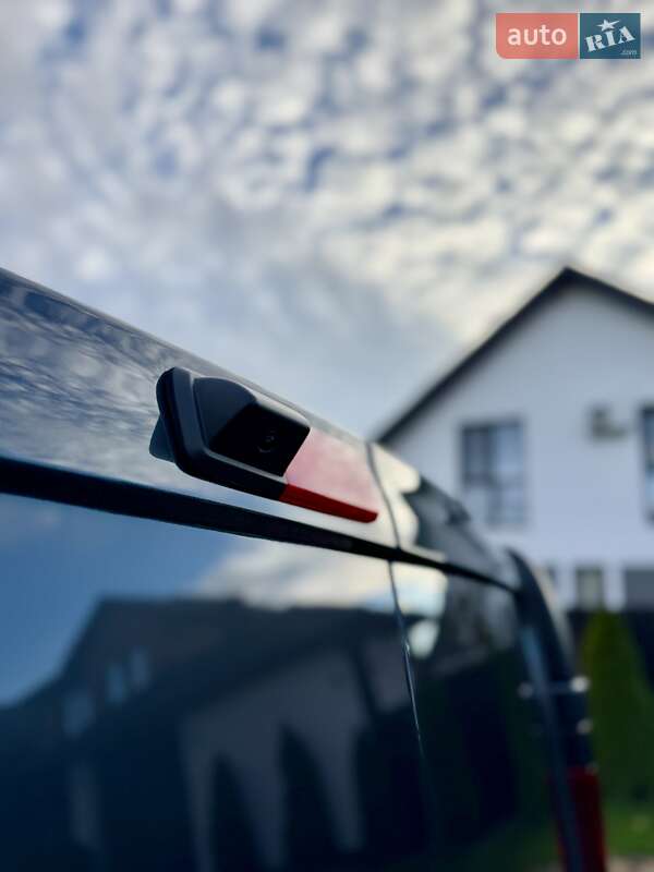 Грузовой фургон Renault Trafic 2023 в Киеве фото 39 Грузовой фургон Renault Trafic 2023 в Киеве