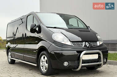 Минивэн Renault Trafic 2013 в Ровно