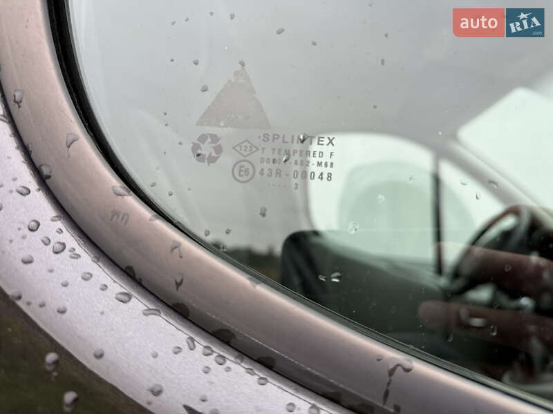 Мінівен Renault Trafic 2013 в Рівному