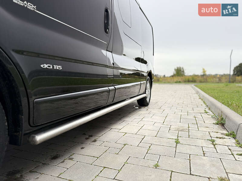 Мінівен Renault Trafic 2013 в Рівному