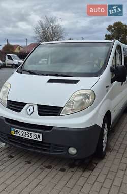 Минивэн Renault Trafic 2011 в Ровно Минивэн Renault Trafic 2011 в Ровно