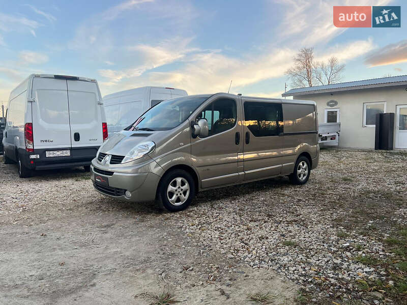 Минивэн Renault Trafic 2012 в Львове
