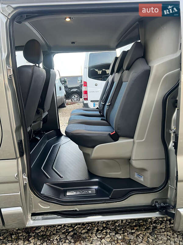 Минивэн Renault Trafic 2012 в Львове