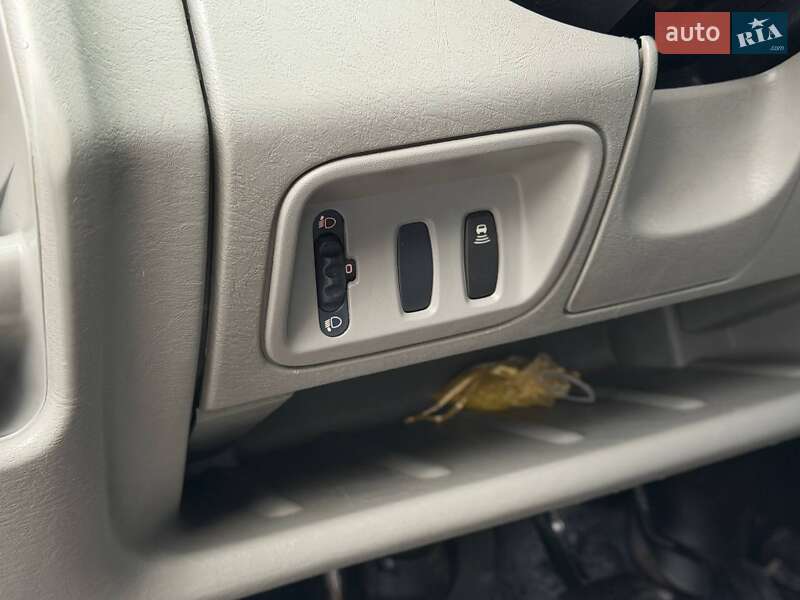 Грузовой фургон Renault Trafic 2012 в Харькове фото 27 Грузовой фургон Renault Trafic 2012 в Харькове